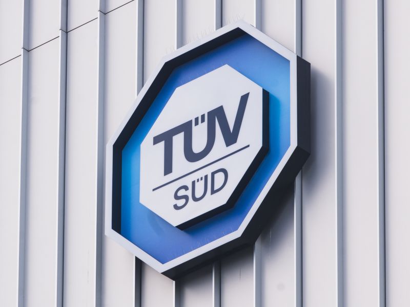 TÜV Service